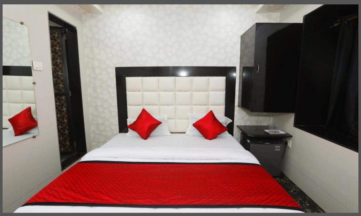 Hotel Janata Bombay Extérieur photo